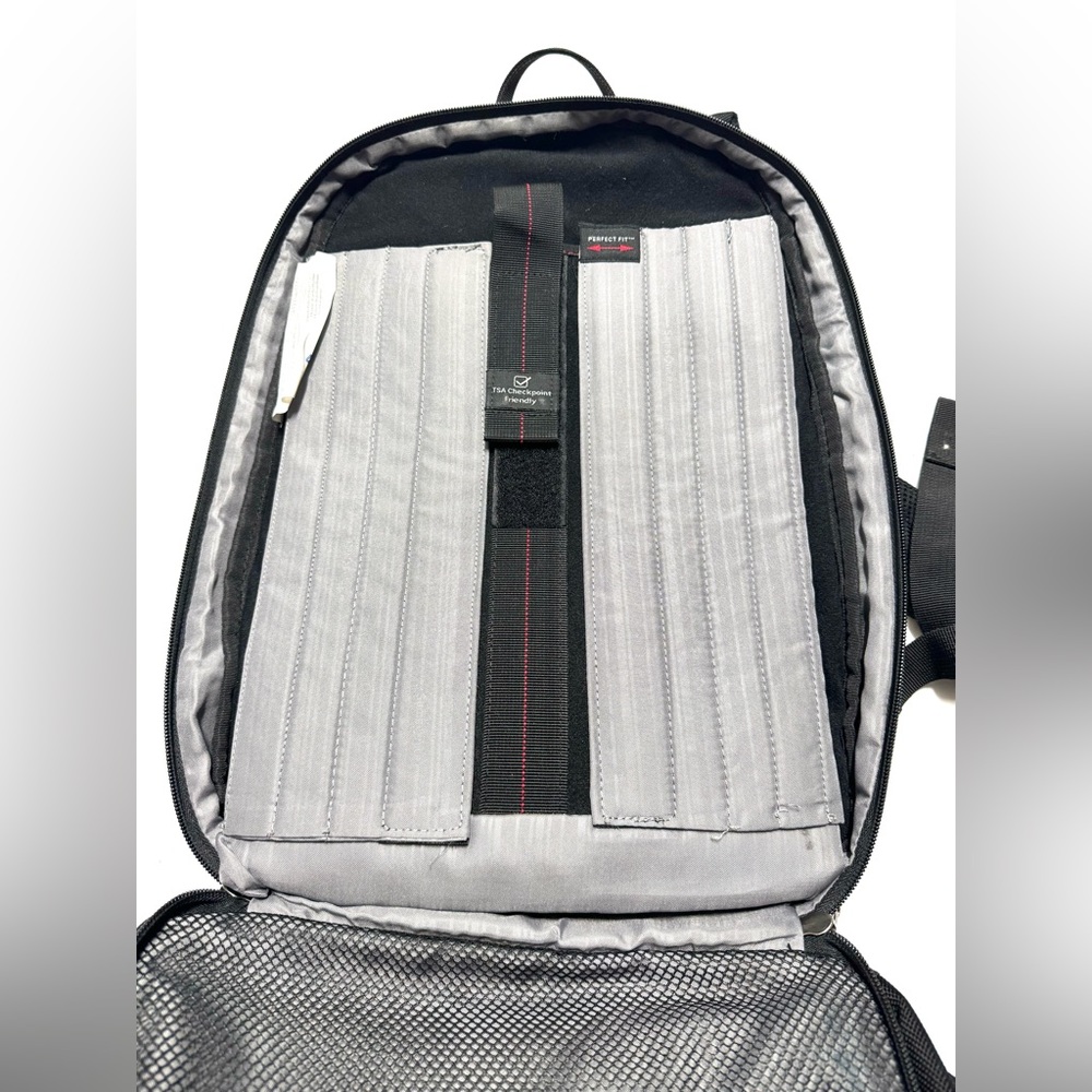 Samsonite Backpack - Picture 7 of 7